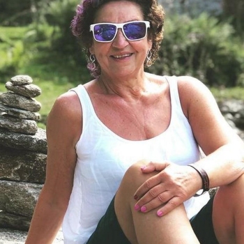 flirt met TanjaVanV, Vrouw, 70 uit Gelderland
