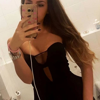 Laylee (23) uit Zuid-Holland