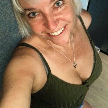 57 jarige vrouw zoekt man