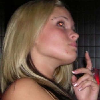 annetZZZzz, vrouw (27 jaar) wilt flirtcontact met man in Noord-Holland