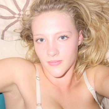 26 jarige Vrouw wilt sexcontact