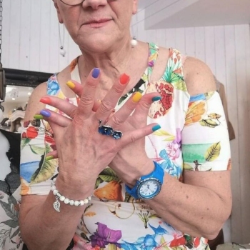 66 jarige vrouw zoekt man voor sex in Leiderdorp, Zuid-Holland