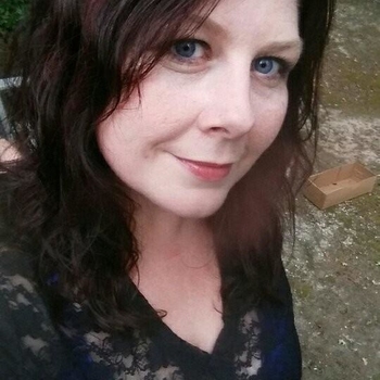 45 jarige vrouw, codette zoekt nu contact met mannen in Overijssel voor sex