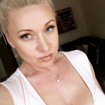 41 jarige vrouw uit Steenwijk zoekt sex