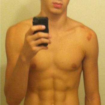 Contact met shy, 25 jarige Man beschikbaar in Groningen