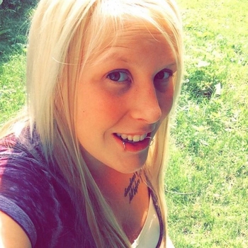 renskelief, vrouw (28 jaar) wilt contact in Gelderland