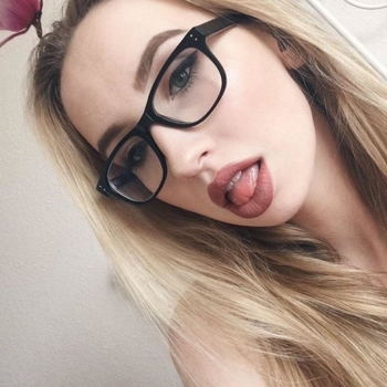 Sabrina (25) uit Gelderland