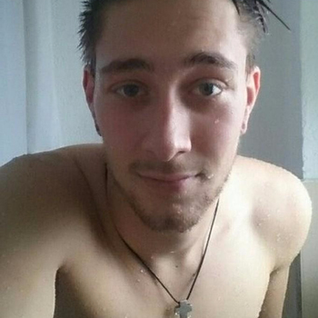 29 jarige Man uit Steenderen wilt sex