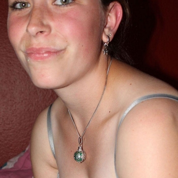 Seksdating contact met smilemij, Vrouw, 26 uit Vlaams-brabant