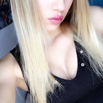 Blondshavemorefun (23) uit Limburg