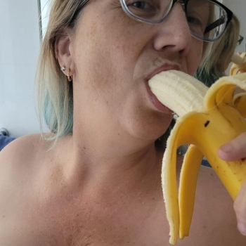 57 jarige vrouw wilt sex met man in Flevoland