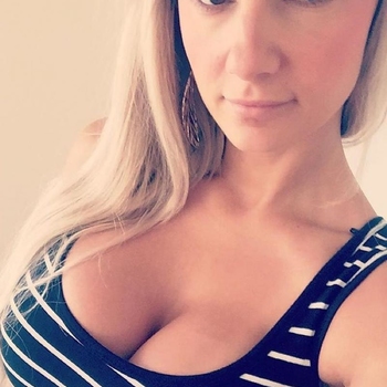 Viella (30) uit Utrecht